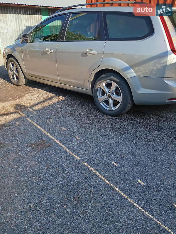 Універсал Ford Focus 2008 в Черкасах