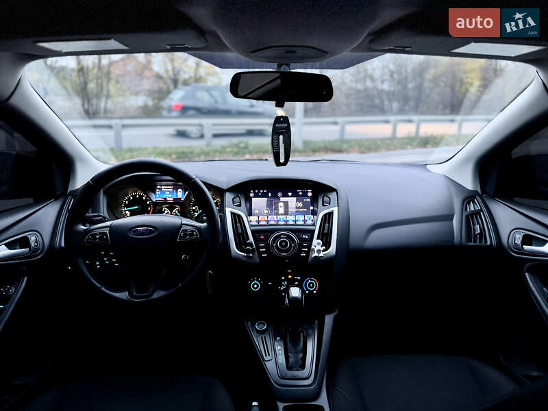 Седан Ford Focus 2015 в Виннице