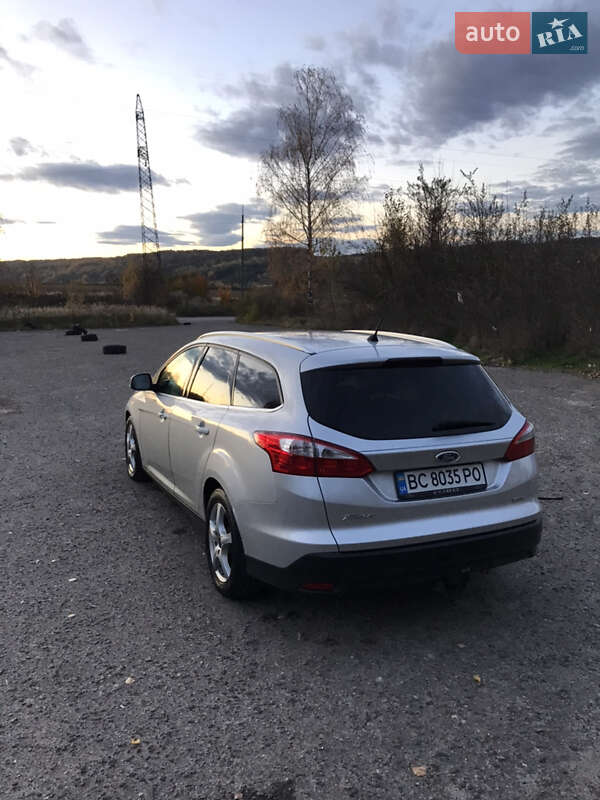 Универсал Ford Focus 2013 в Львове