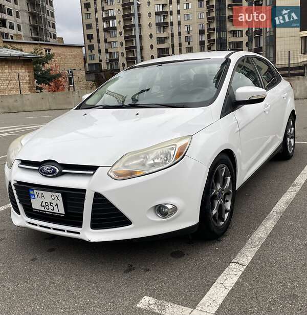 Седан Ford Focus 2013 в Киеве фото 2 Седан Ford Focus 2013 в Киеве
