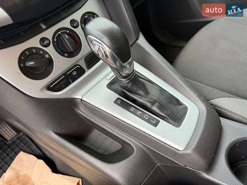 Хэтчбек Ford Focus 2012 в Коломые фото 37 Хэтчбек Ford Focus 2012 в Коломые