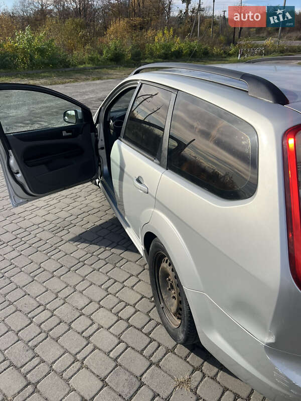 Универсал Ford Focus 2009 в Львове