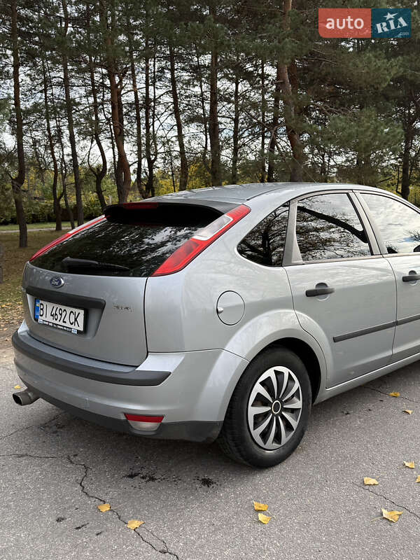 Хетчбек Ford Focus 2005 в Кременчуці фото 12 Хетчбек Ford Focus 2005 в Кременчуці
