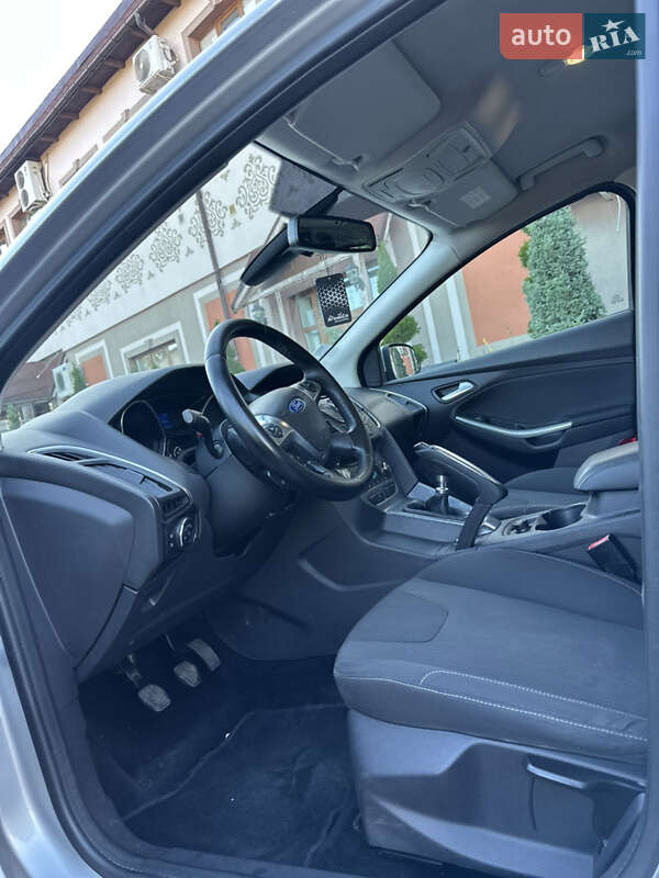 Хетчбек Ford Focus 2011 в Стрию фото 42 Хетчбек Ford Focus 2011 в Стрию