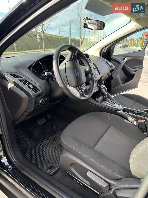 Седан Ford Focus 2016 в Ірпені
