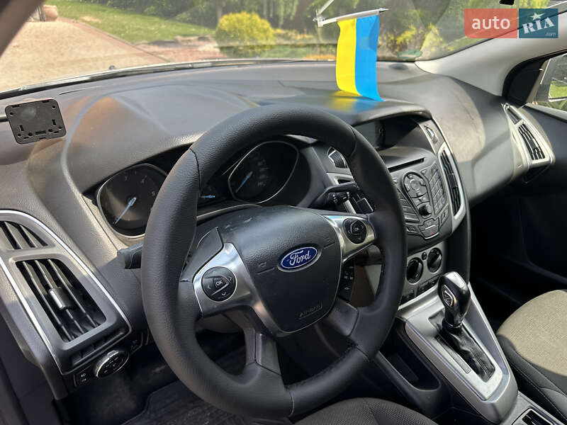 Універсал Ford Focus 2012 в Івано-Франківську фото 22 Універсал Ford Focus 2012 в Івано-Франківську