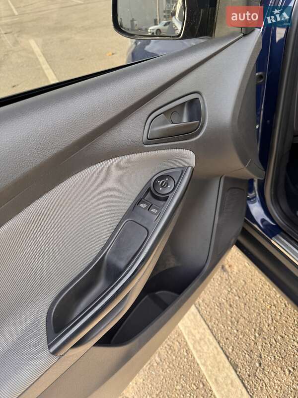 Хэтчбек Ford Focus 2014 в Ивано-Франковске фото 32 Хэтчбек Ford Focus 2014 в Ивано-Франковске