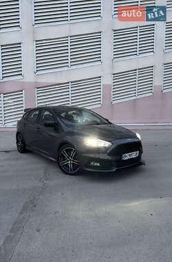 Хэтчбек Ford Focus 2015 в Одессе