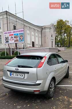 Хетчбек Ford Focus 2007 в  фото 4 Хетчбек Ford Focus 2007 в