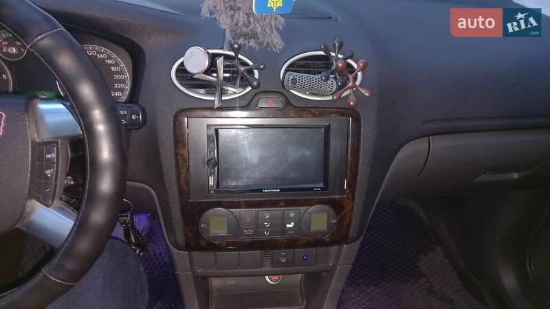 Хетчбек Ford Focus 2005 в Хмельницькому фото 4 Хетчбек Ford Focus 2005 в Хмельницькому