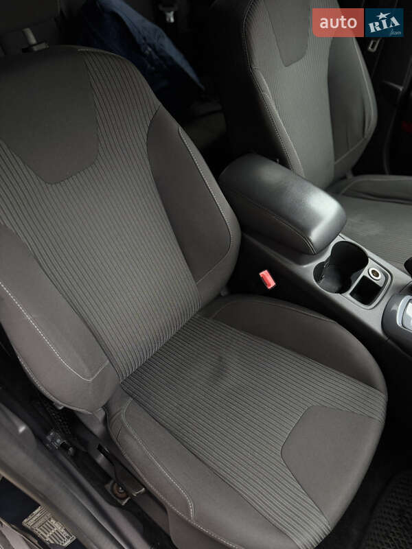 Универсал Ford Focus 2012 в Тернополе фото 16 Универсал Ford Focus 2012 в Тернополе