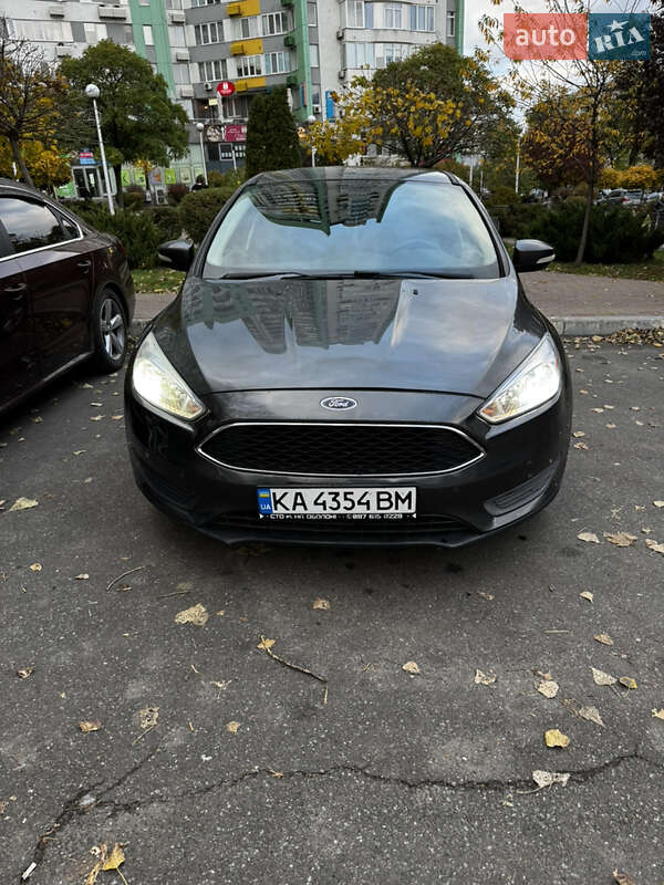 Хэтчбек Ford Focus 2016 в Киеве фото 12 Хэтчбек Ford Focus 2016 в Киеве