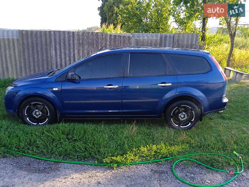Універсал Ford Focus 2007 в Ромнах