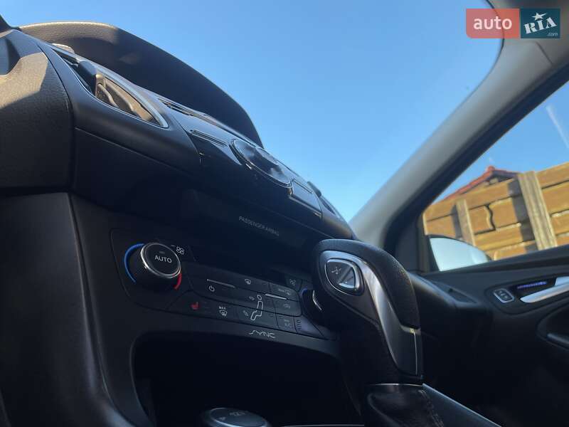 Хэтчбек Ford Focus 2016 в Львове фото 18 Хэтчбек Ford Focus 2016 в Львове