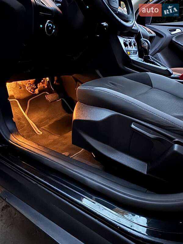 Хетчбек Ford Focus 2014 в Запоріжжі