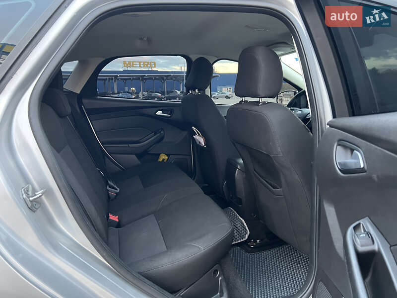 Хетчбек Ford Focus 2017 в Києві