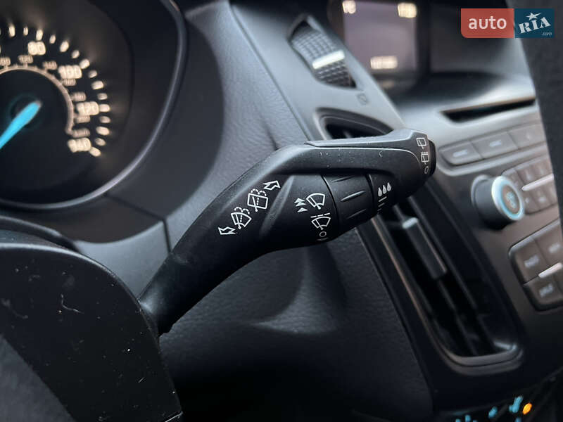 Хетчбек Ford Focus 2017 в Києві