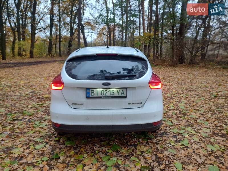Хетчбек Ford Focus 2015 в Миргороді
