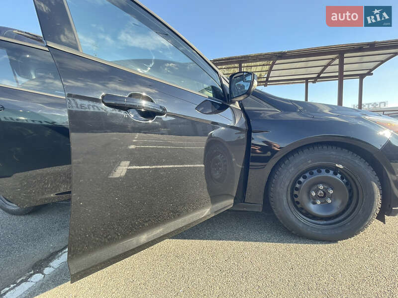 Хэтчбек Ford Focus 2017 в Киеве фото 16 Хэтчбек Ford Focus 2017 в Киеве