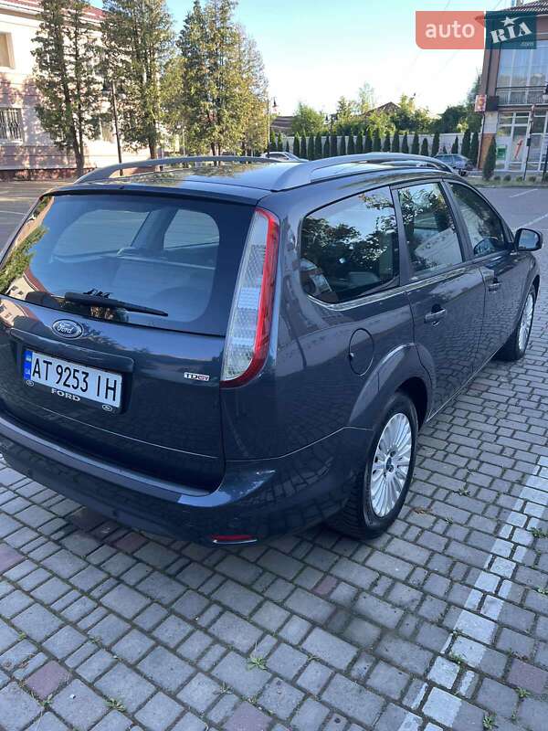 Універсал Ford Focus 2010 в Івано-Франківську