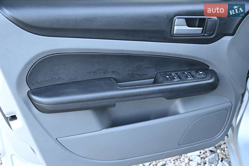 Универсал Ford Focus 2009 в Бердичеве фото 11 Универсал Ford Focus 2009 в Бердичеве