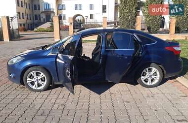 Седан Ford Focus 2012 в Обухове Седан Ford Focus 2012 в Обухове