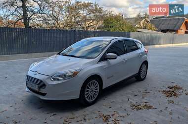 Хэтчбек Ford Focus 2017 в Косове Хэтчбек Ford Focus 2017 в Косове