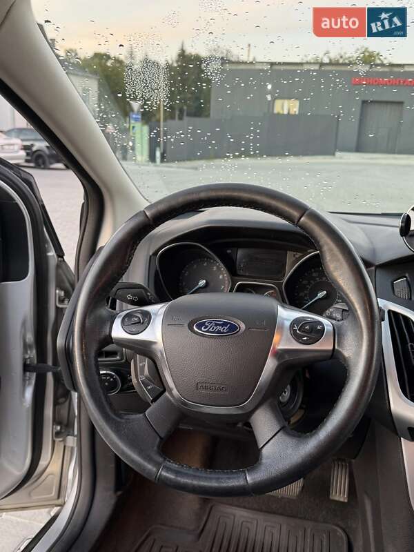 Хэтчбек Ford Focus 2013 в Львове
