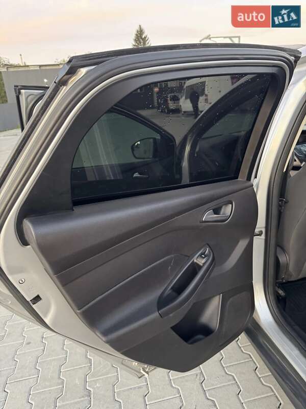 Хэтчбек Ford Focus 2013 в Львове