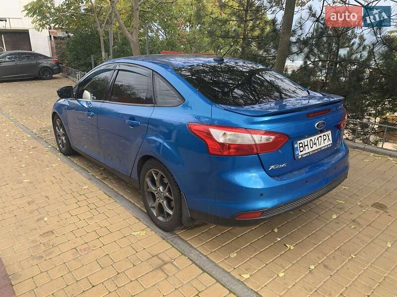 Седан Ford Focus 2013 в Чорноморську
