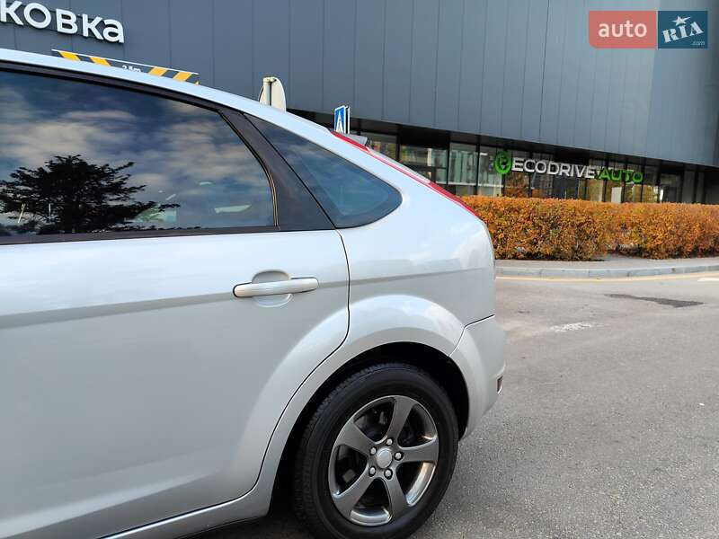 Хетчбек Ford Focus 2008 в Києві