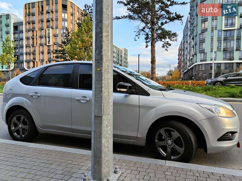 Хетчбек Ford Focus 2008 в Києві