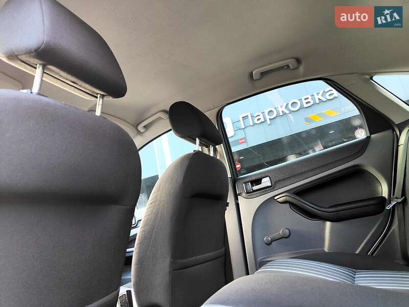 Хетчбек Ford Focus 2008 в Києві
