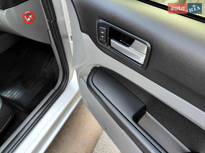 Хетчбек Ford Focus 2008 в Києві