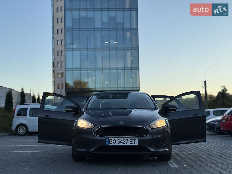 Седан Ford Focus 2015 в Збаражі фото 7 Седан Ford Focus 2015 в Збаражі