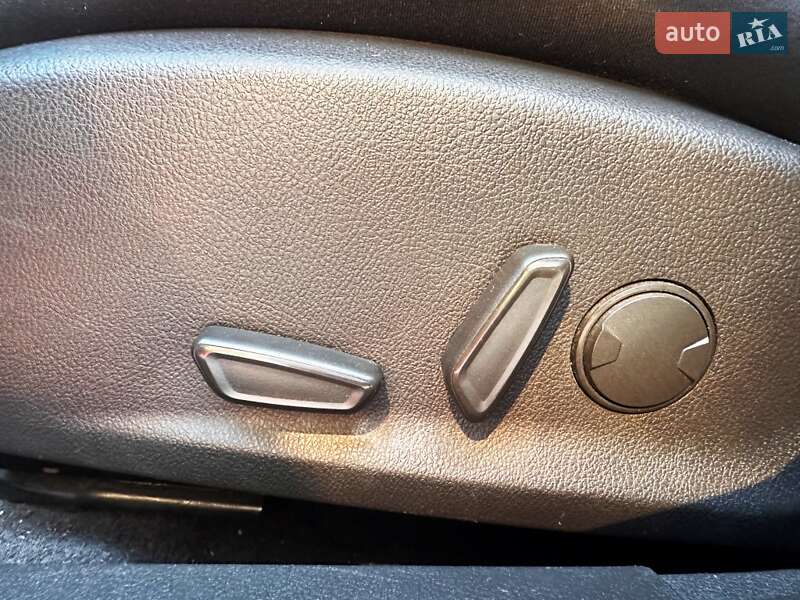 Хэтчбек Ford Focus 2016 в Запорожье