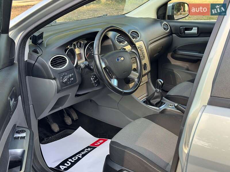 Універсал Ford Focus 2010 в Запоріжжі фото 10 Універсал Ford Focus 2010 в Запоріжжі