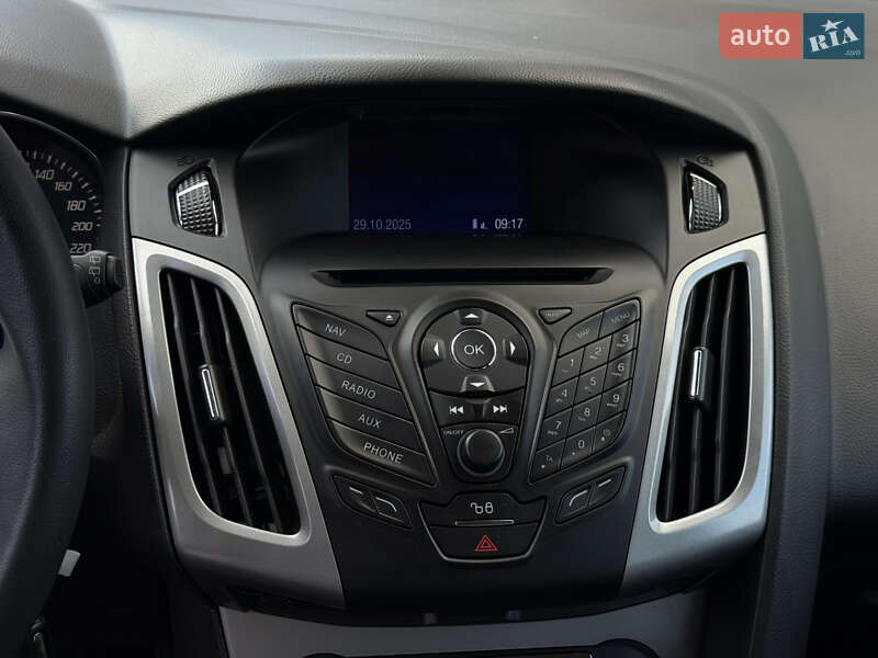 Универсал Ford Focus 2013 в Стрые фото 108 Универсал Ford Focus 2013 в Стрые