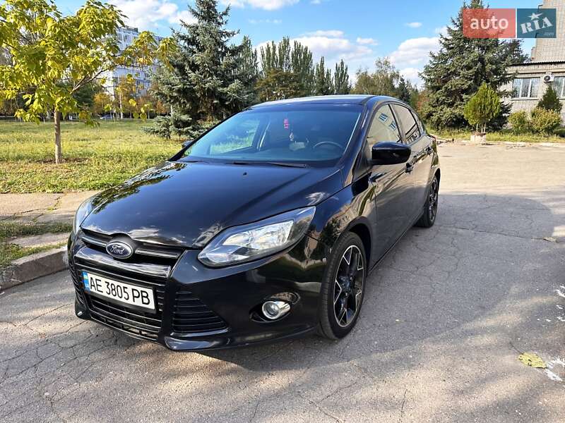 Хэтчбек Ford Focus 2012 в Запорожье