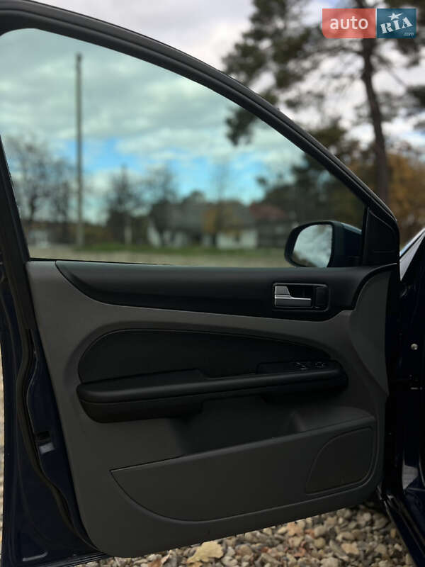 Универсал Ford Focus 2008 в Сторожинце