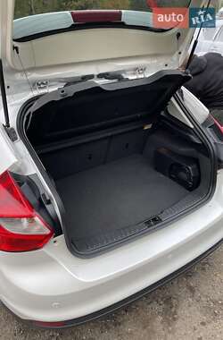 Хэтчбек Ford Focus 2014 в Золочеве