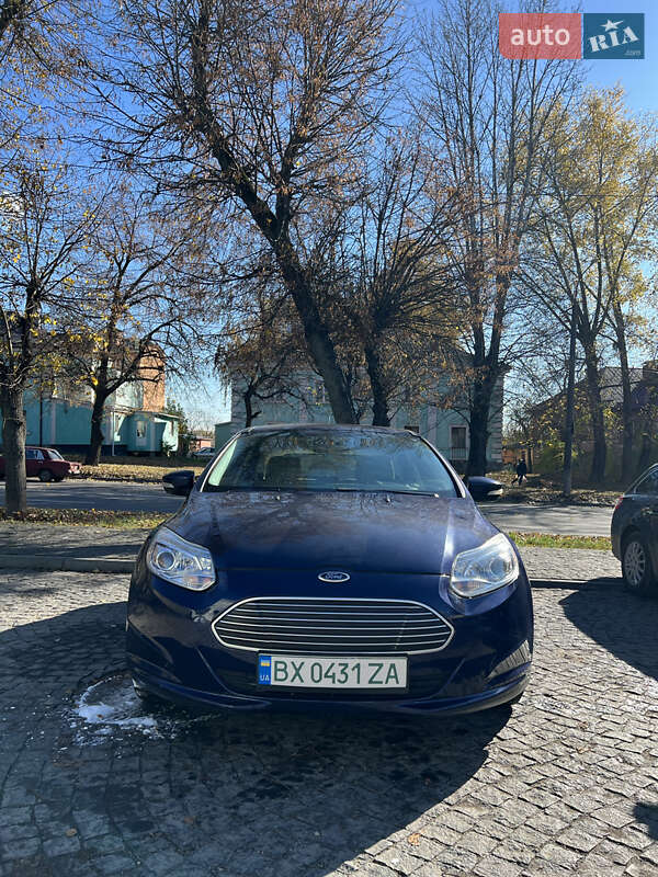 Хетчбек Ford Focus 2016 в Хмельницькому фото 3 Хетчбек Ford Focus 2016 в Хмельницькому