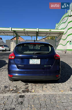 Хэтчбек Ford Focus 2016 в Хмельницком