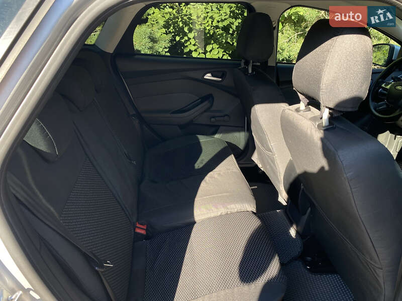 Універсал Ford Focus 2013 в Києві фото 29 Універсал Ford Focus 2013 в Києві