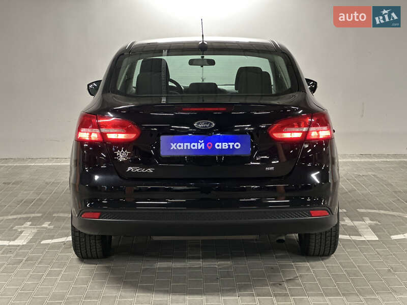 Седан Ford Focus 2018 в Киеве фото 5 Седан Ford Focus 2018 в Киеве