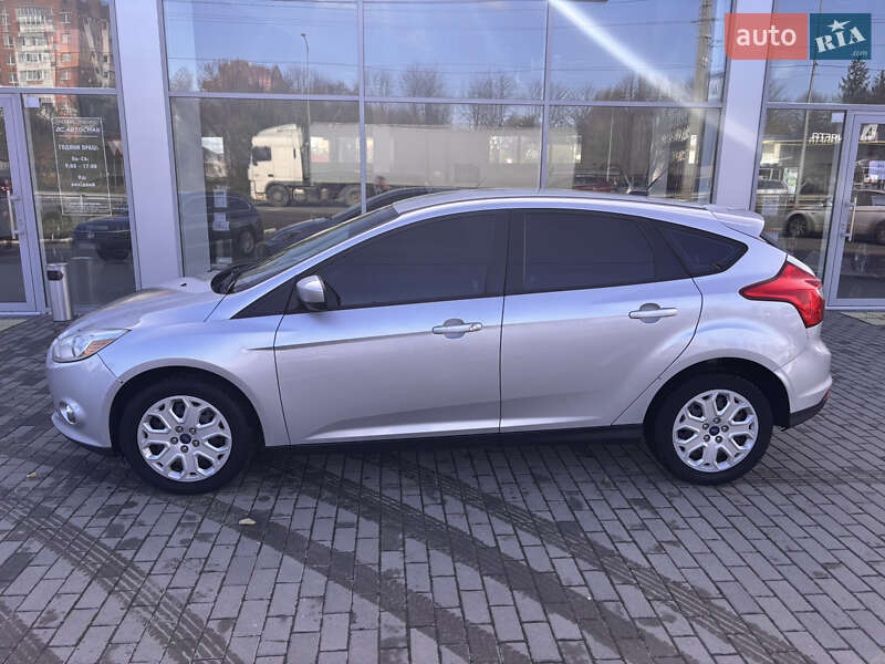 Хетчбек Ford Focus 2012 в Полтаві фото 5 Хетчбек Ford Focus 2012 в Полтаві