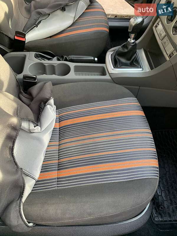 Універсал Ford Focus 2008 в Гайвороні фото 46 Універсал Ford Focus 2008 в Гайвороні