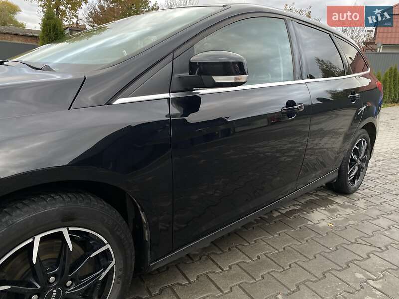 Универсал Ford Focus 2015 в Черновцах фото 6 Универсал Ford Focus 2015 в Черновцах