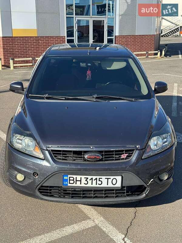 Ford Focus 2010 Ford Focus 2010