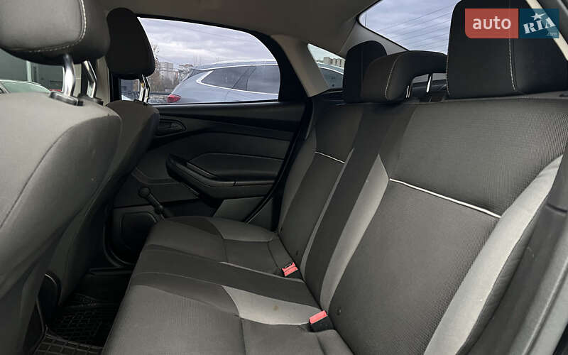 Седан Ford Focus 2013 в Львове фото 16 Седан Ford Focus 2013 в Львове